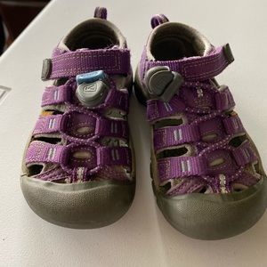 Keen purple water shoes